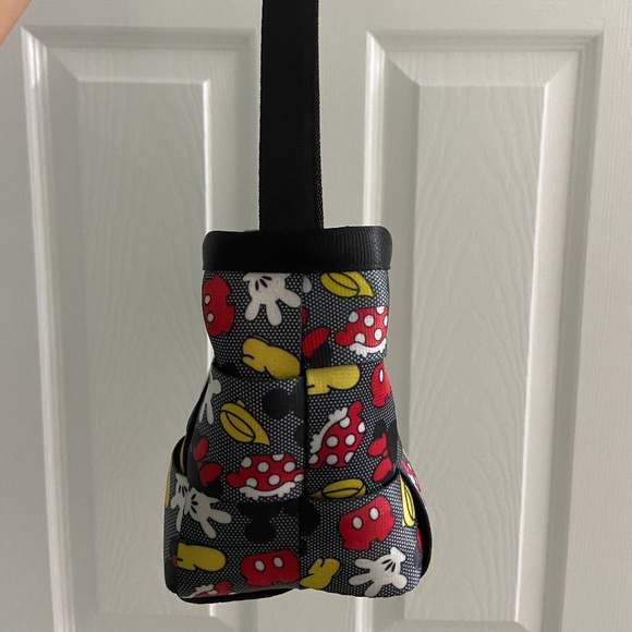 Harvey’s for Disney Couture Love You To Pieces Seatbelt Purse - Picture 3 of 8